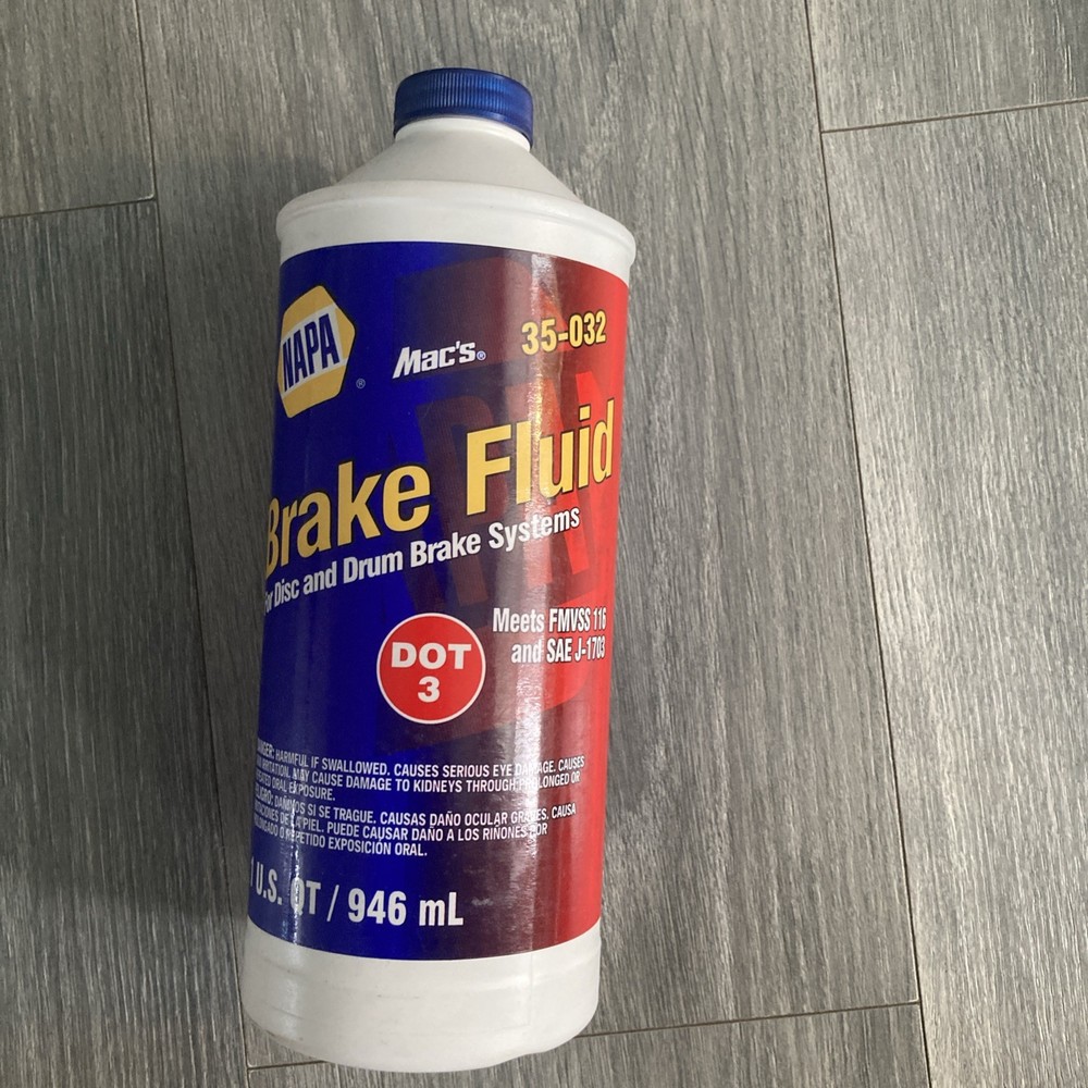 NAPA Brake Fluid DOT 3 (1) US Quart