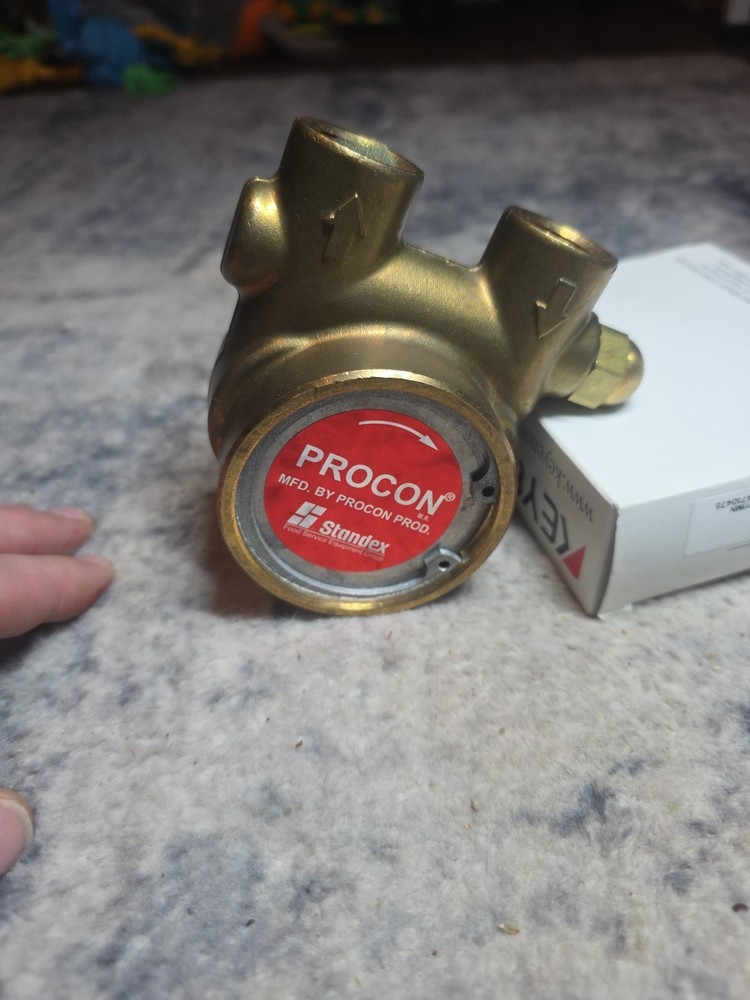 Procon 1/2" brass rotary vane pump, model 114B240F11BA.