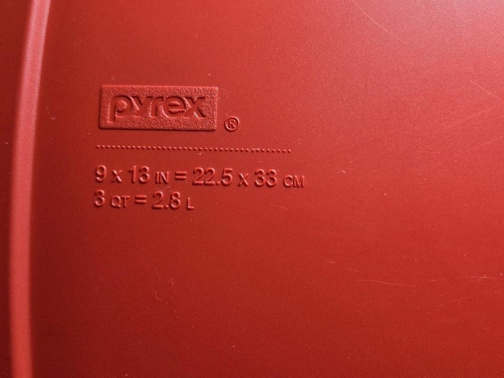 Pyrex C-233-PC - 3 Quart Red Easy Grab - Plastic Replacement Lid - Free Ship