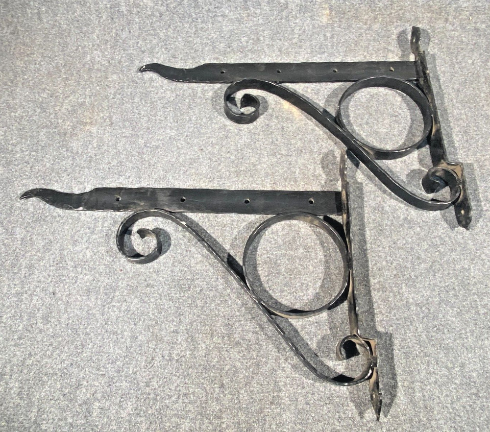 2 VTG IRON HOOK WALL BRACKET LANTERN HANGER POT HOOK 31"x23" Hammered Large