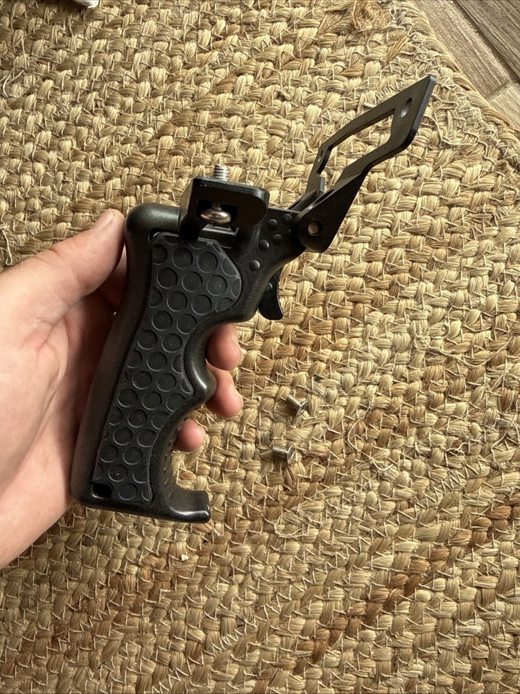 Aquatics M3 Shutter Grip