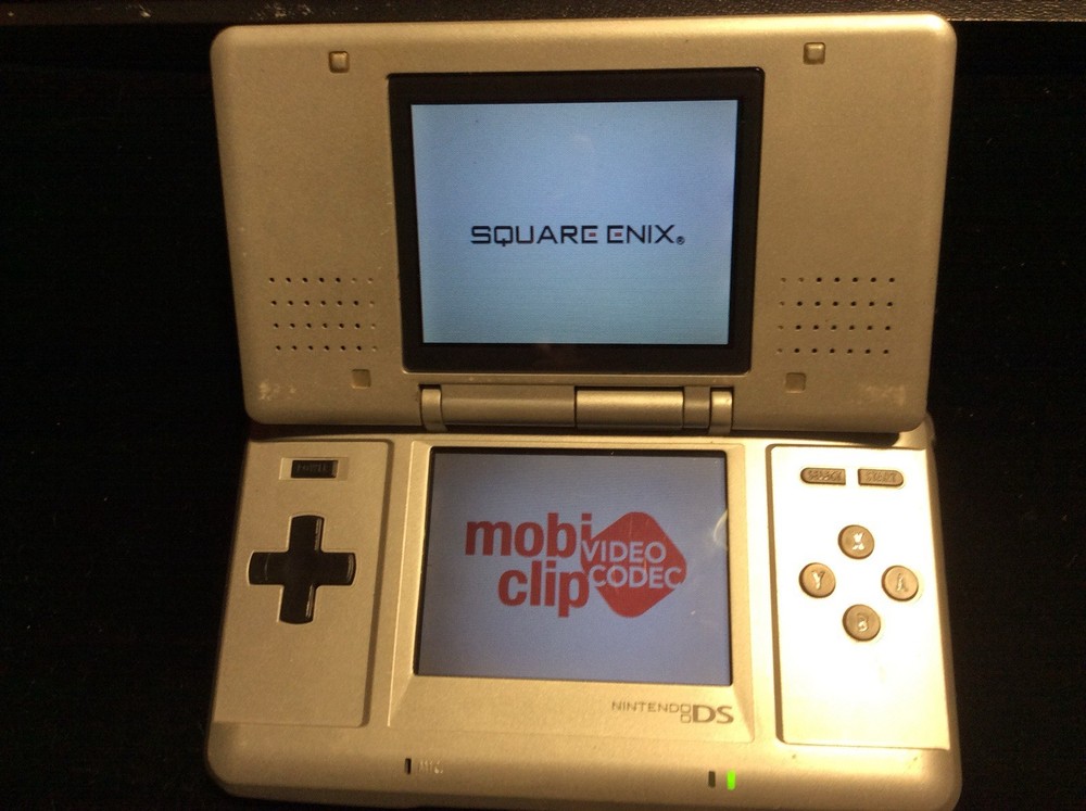 2 Nintendo DS Original Handheld Console Authentic No Game Need Charger Both Work