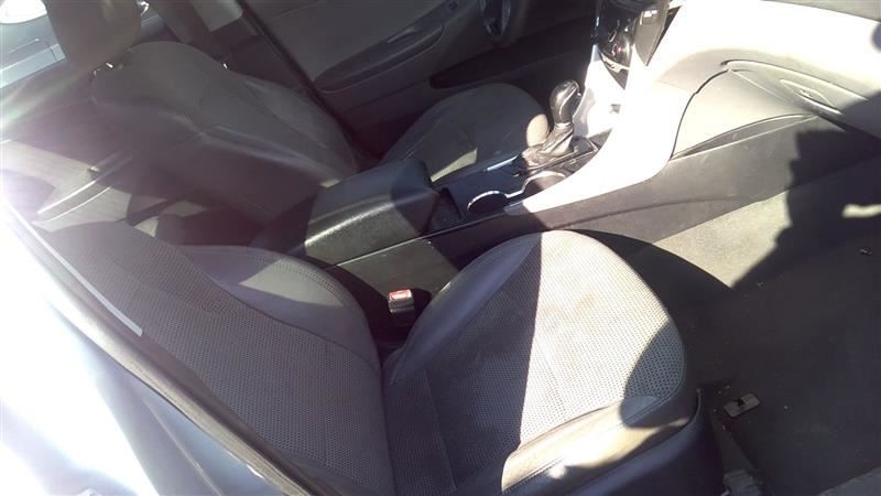 Engine ECM Electronic Control Module 2.4L Automatic Fits 11-14 SONATA 103961340