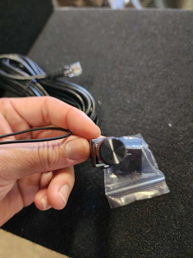 Stinger Audio Dash Mount Remote Control with Cable for Car Audio