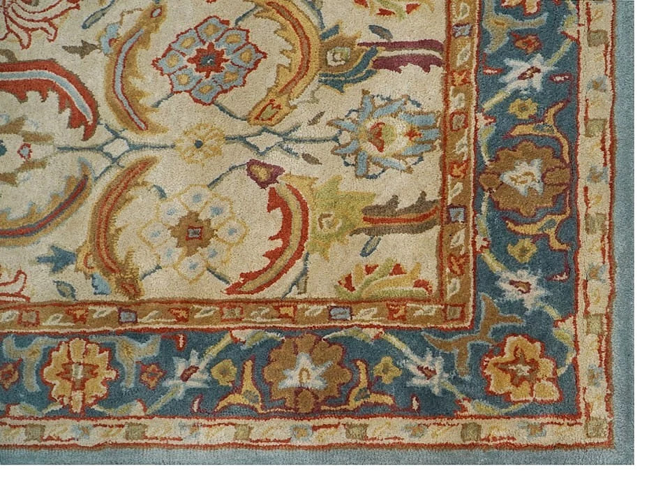 Pottery Barn Eva Beige Wool area rug | Hand made Rug | Designer Rug sale