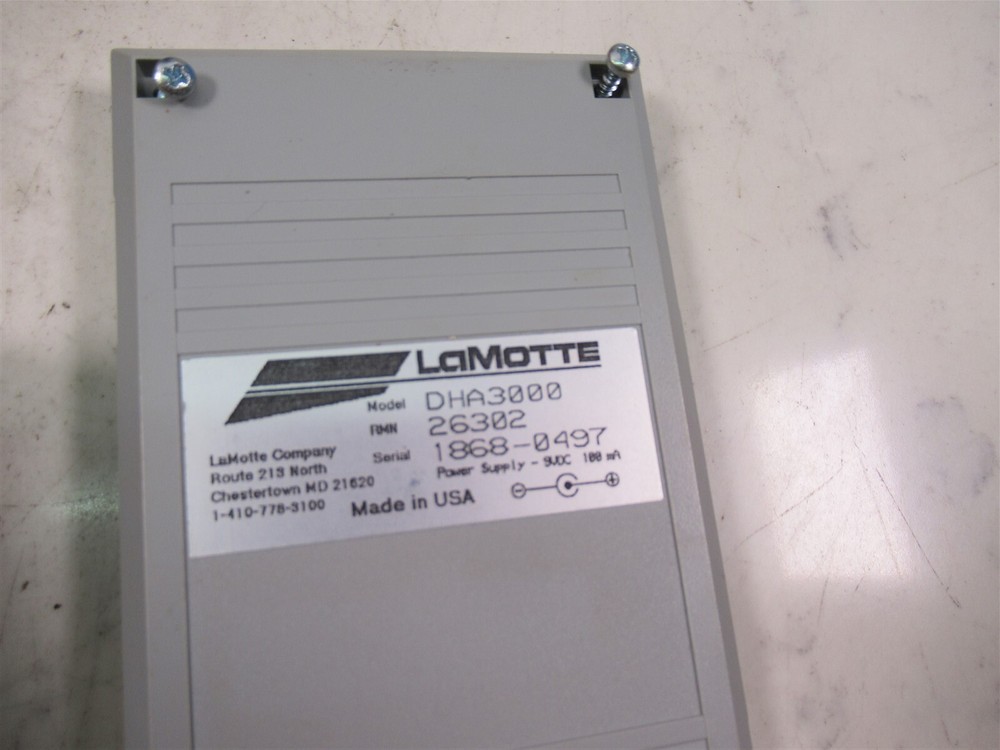 LaMotte DHA 3000 Digital pH Meter with Case and Probe