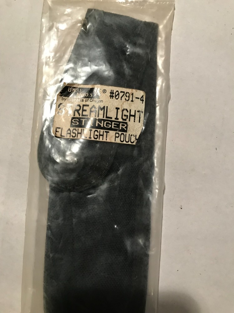 Uncle Mike's Streamlight Stinger Flashlight Pouch