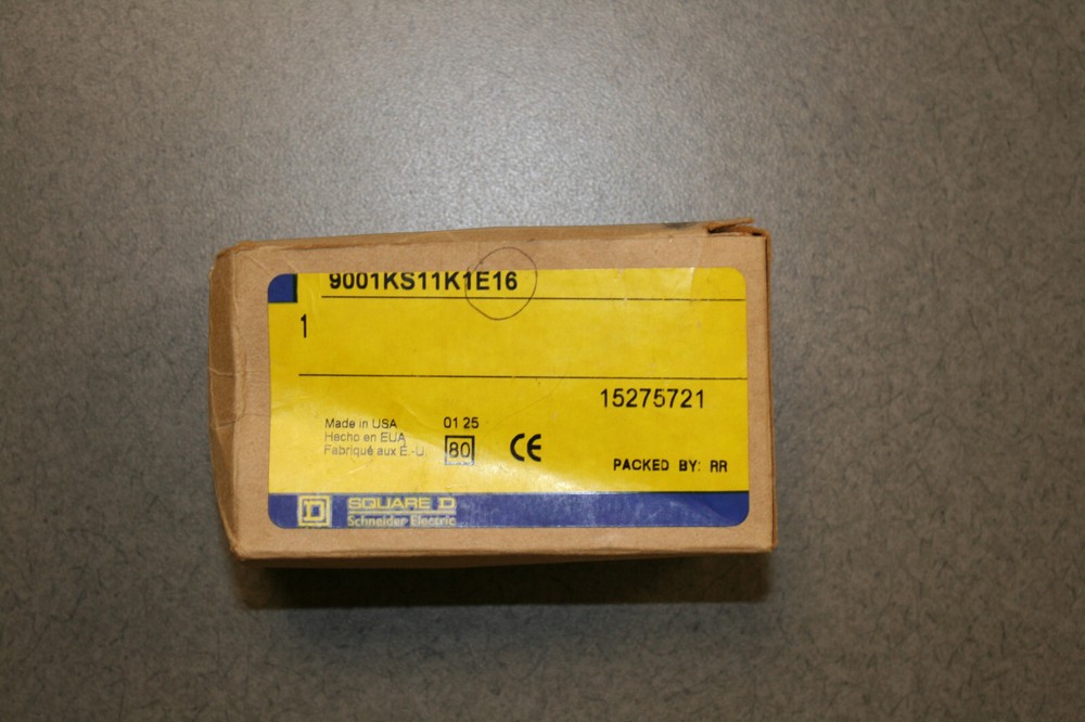 SQUARE-D 9001KS11K1E16 KEY SELECTOR SWITCH HEAD 2-POSITION MAINTAINED E16 KEY