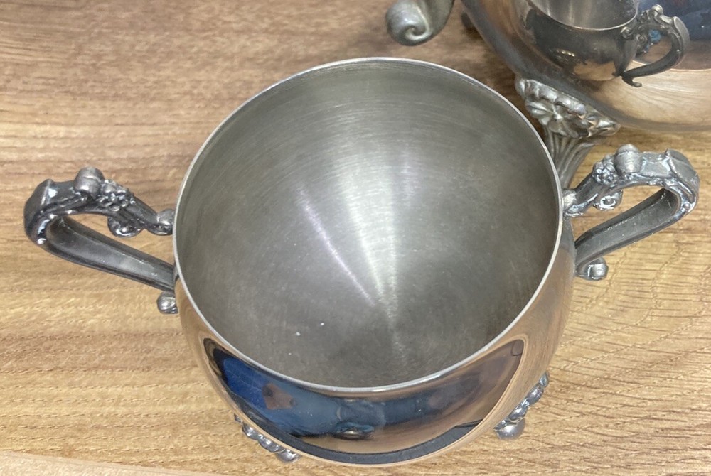 Vintage Tea Coffee Set 5pc Ornate Flower Embossed Design With Legs