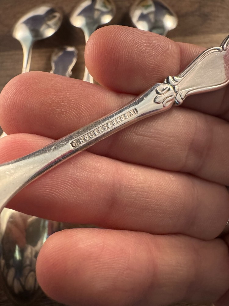 C Rogers & Bros Set of 6 Teaspoons Unknown Pattern Silverplate