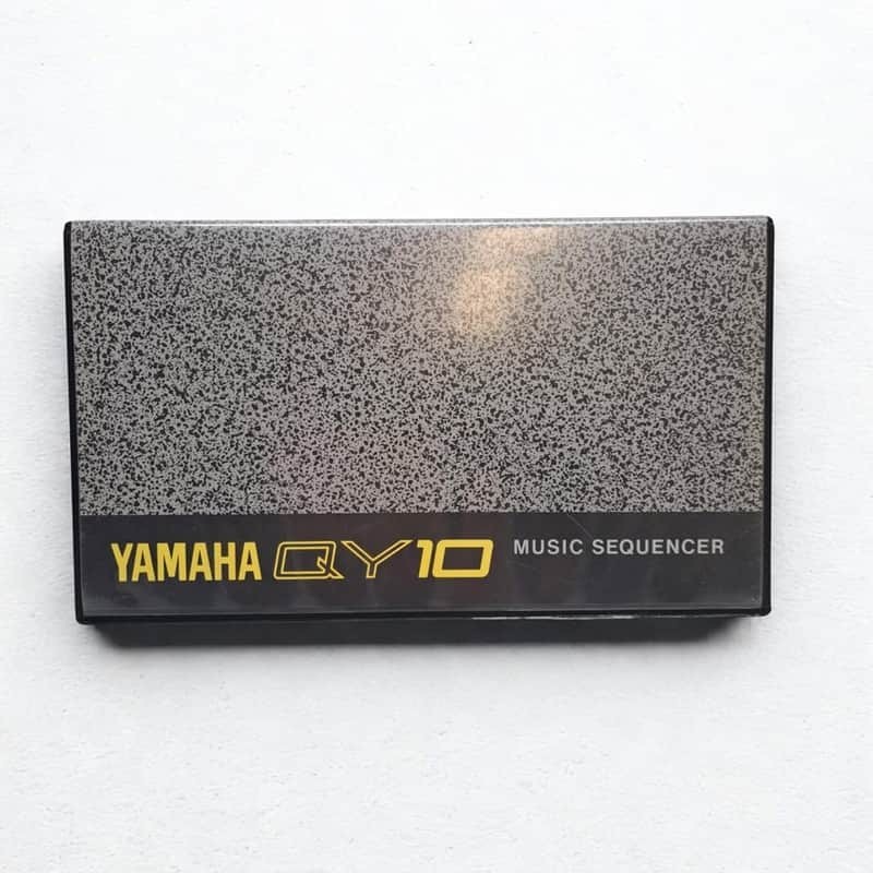 YAMAHA QY10 MIDI Sequencer Programmable Drums Bass Voice Module Controller