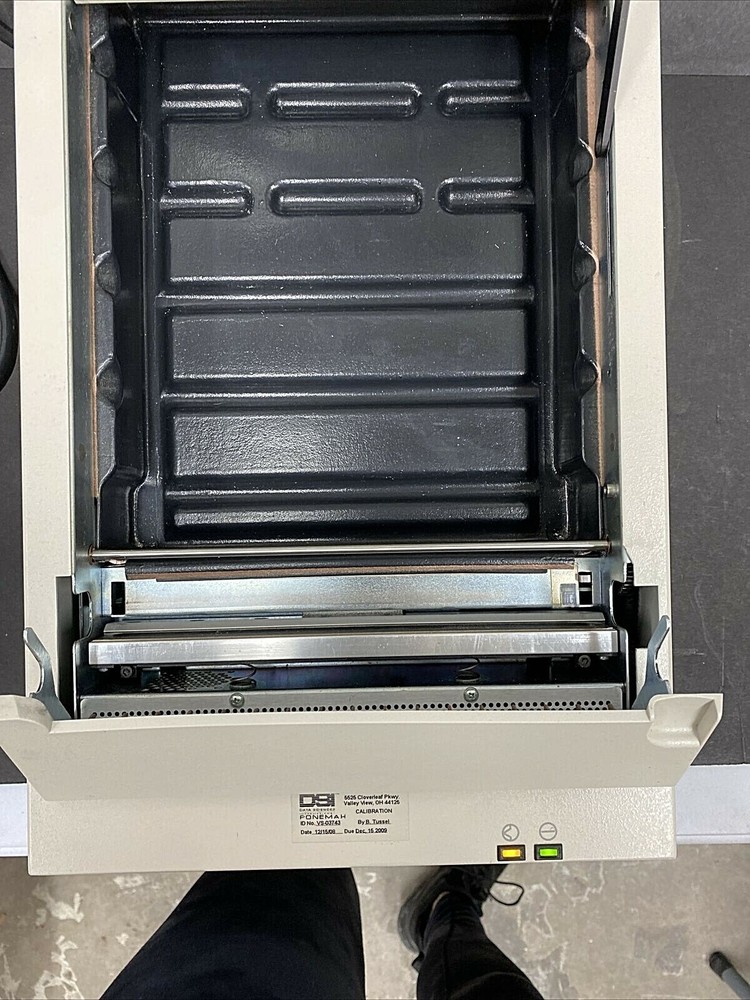 GSI Lumonics Flatbed Chart Recorder