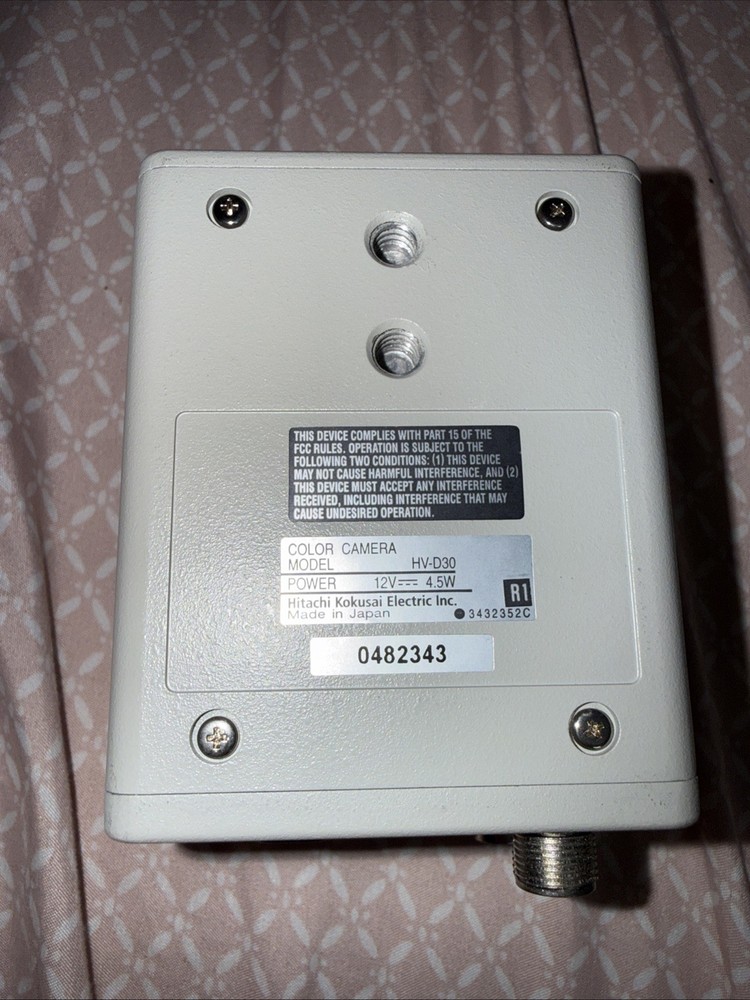 Hitachi HV-D30 3CCD Color Camera