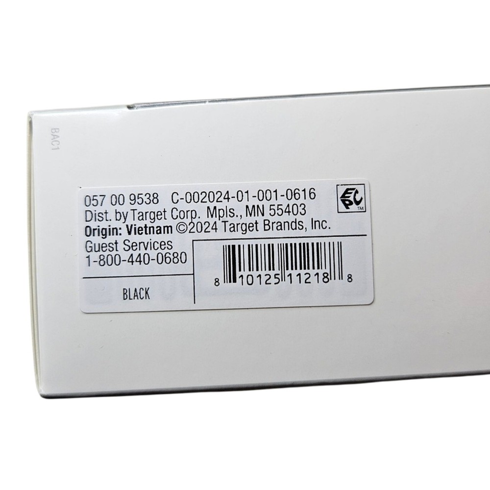 NWT Heyday Gray Keychain Holder