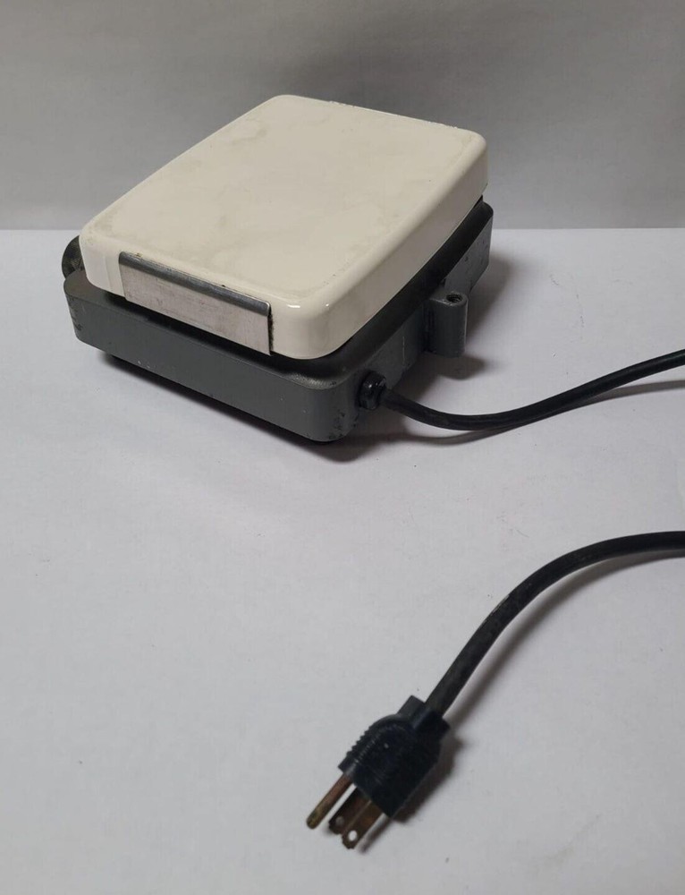 CORNING Laboratory Lab Stirrer Model PC-310