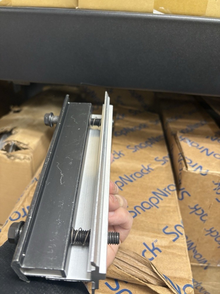 Snaprack 242-02156 RL Universal Link 20pcs per box