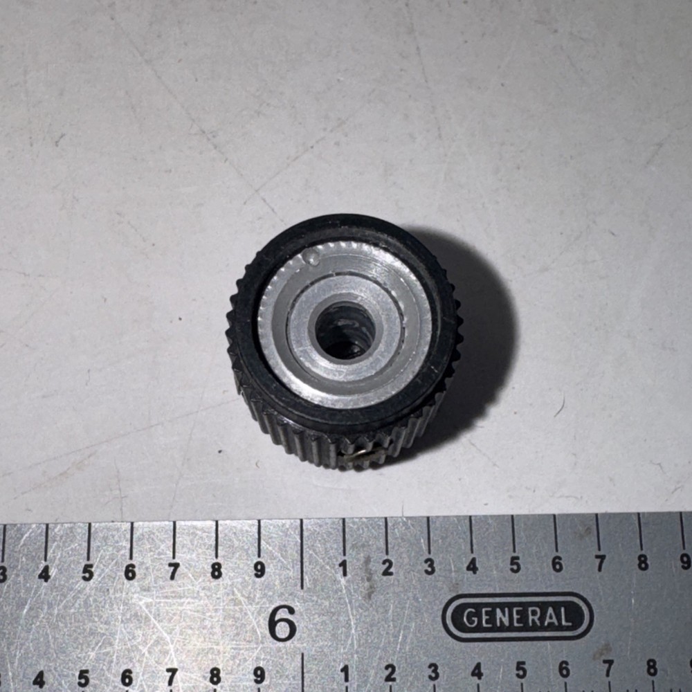 Set of 8 Test Instrument Knobs With Metal Liners