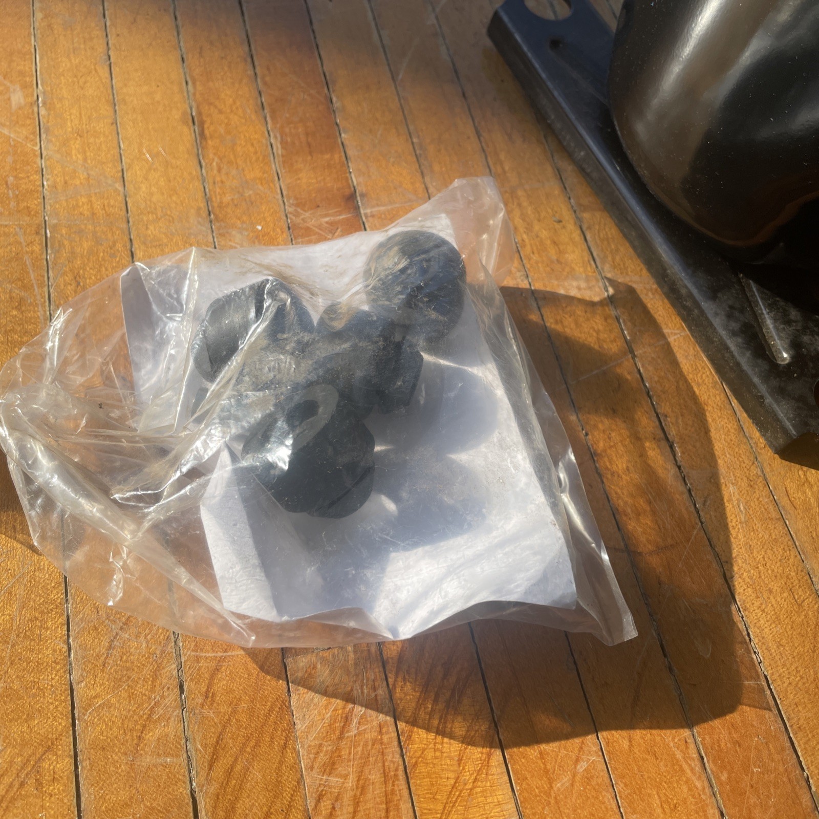 BRISTOL H82J273DBVA 2.5 TON AC/HP HIGH TEMP RECIP COMPRESS/W HEATER (198508)