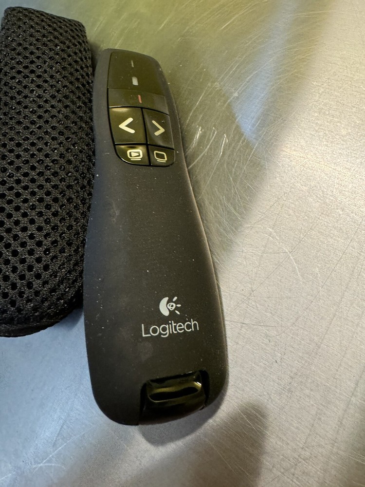 Logitech R400 Wireless Pointer Presentation Remote for Basic Slide Navigation