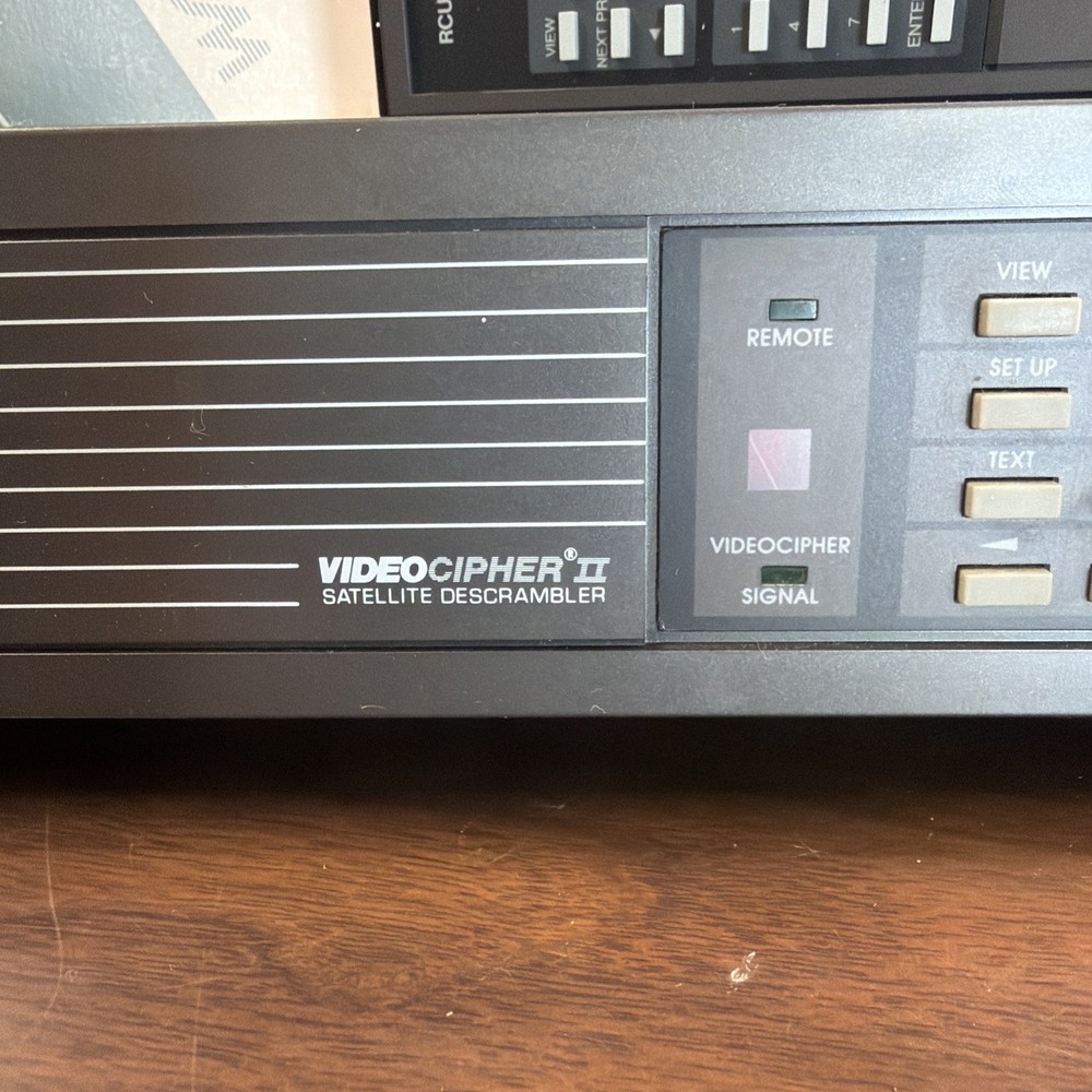 Channel Master VideoCipher II VC2100E Satelite Descrambler / Reciever Untested