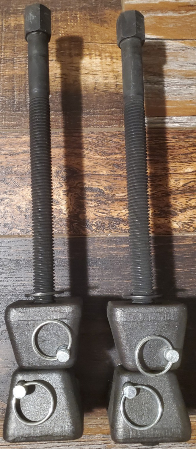 OEMTOOLS 27036 10.75 Inch MacPherson Strut Spring Compressor, Set of 2