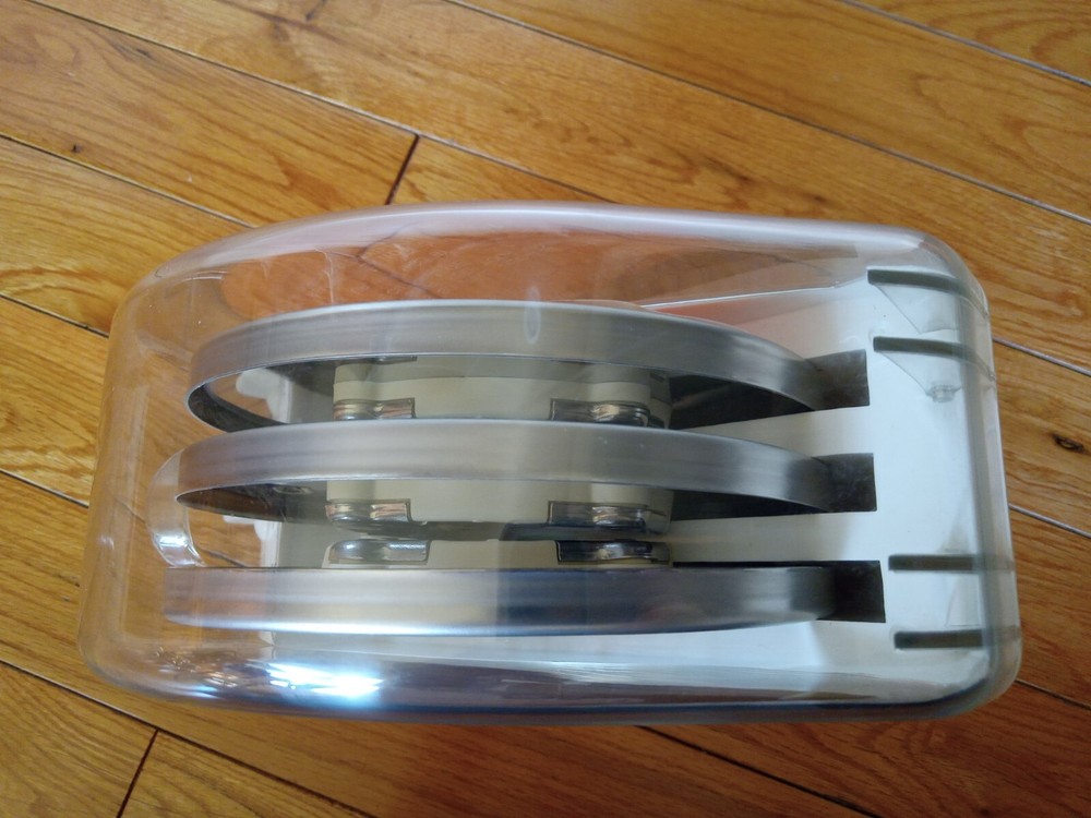 CUISINART Food Processor Safety Disc Holder w Lock - Includes 3 Processor Discs