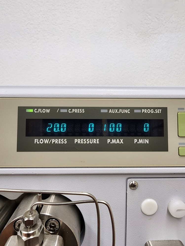 Shimadzu LC-8A Preparative Liquid Chromatography Pump Powers On