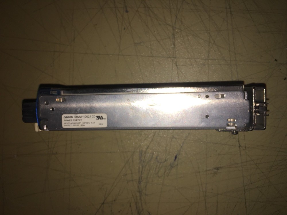 OMRON S8VM-10024 CD POWER SUPPLY 100-240 vac, 24 vdc
