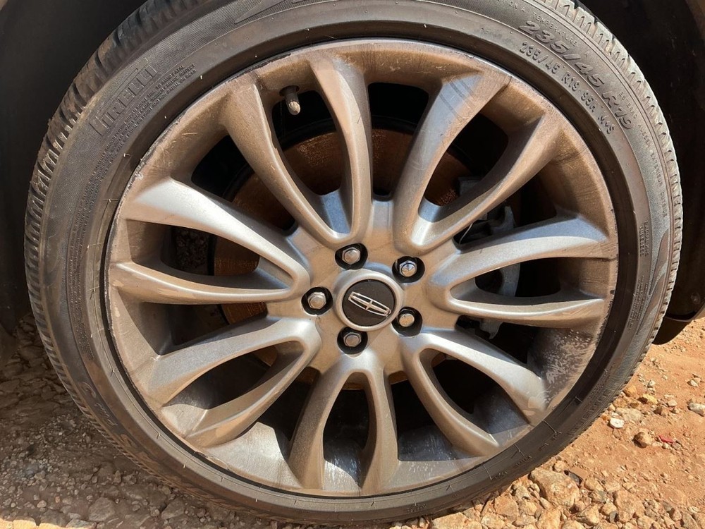 MKC 2015 Glove Box 5008038