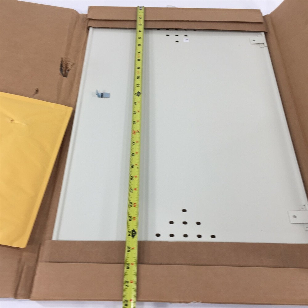 Eaton ESWC2401H Quick Network Cover Hinged