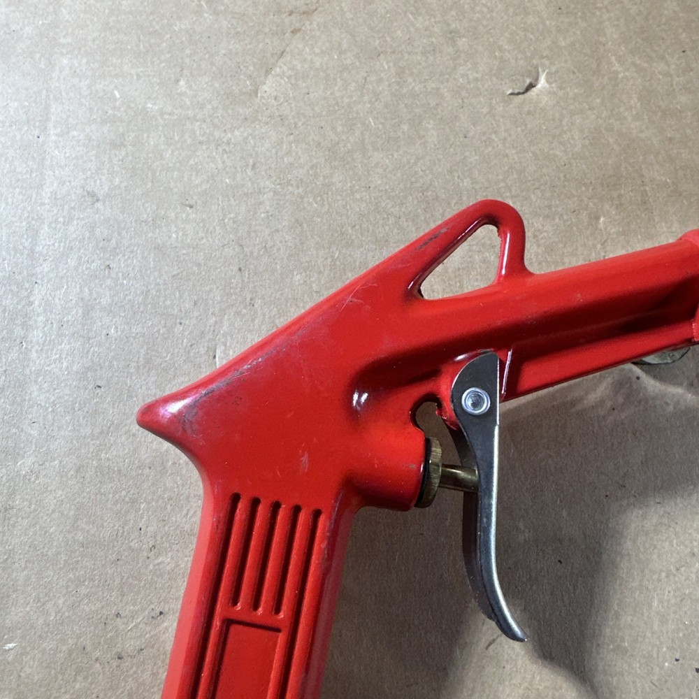 Central Pneumatic P-3885 Metal Engine Cleaner Tool