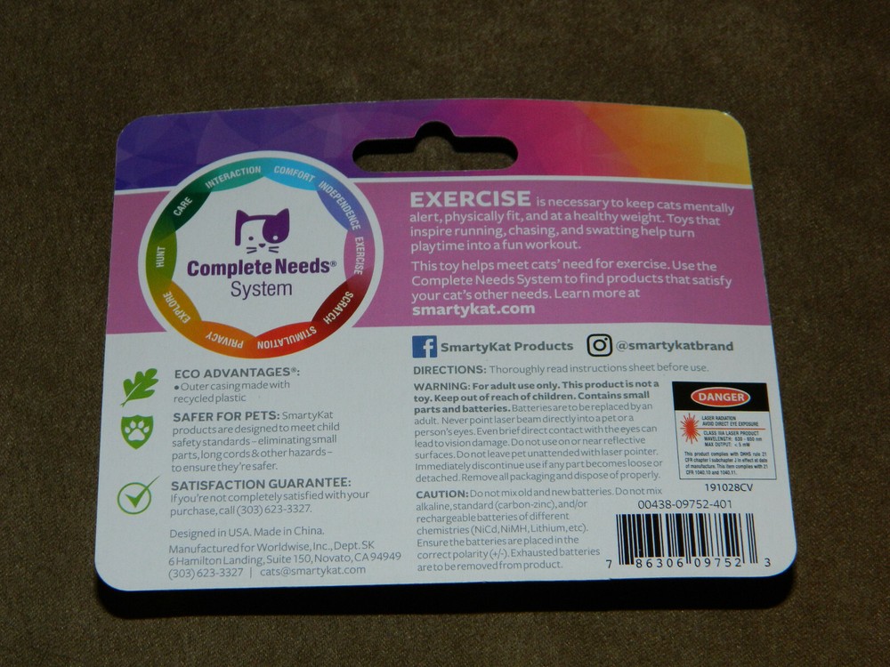 New SmartyKat Brand Loco Laser Interactive Laser Pointer