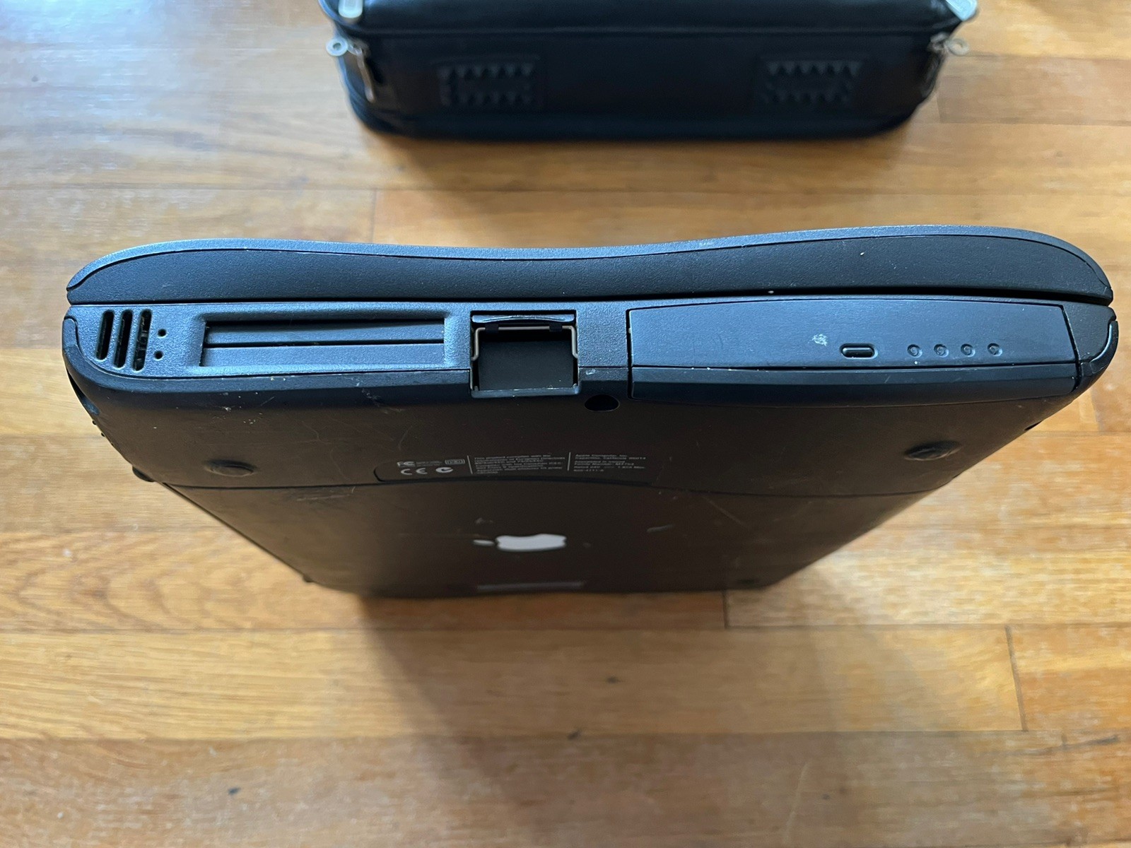 Vintage Apple PowerBook G3 Wall Street 233ghz Laptop & Assesories