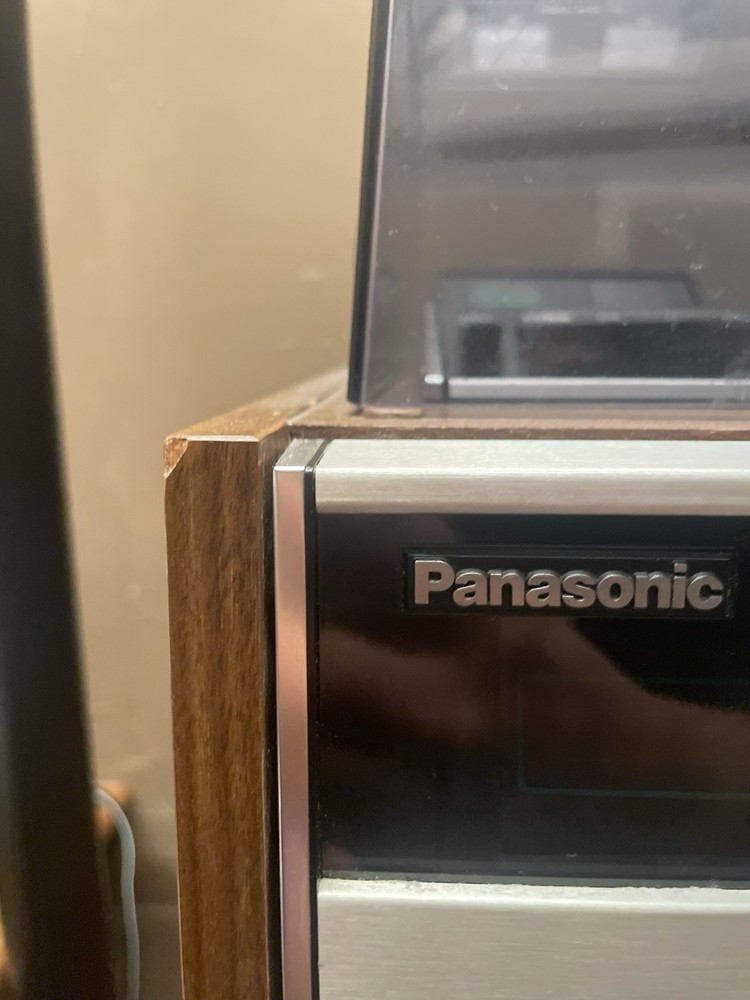 Panasonic RS-888S turntable