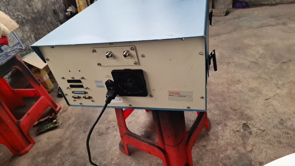 THERMO 43C Sulfur Dioxide (SO ₂) Gas Analyzer