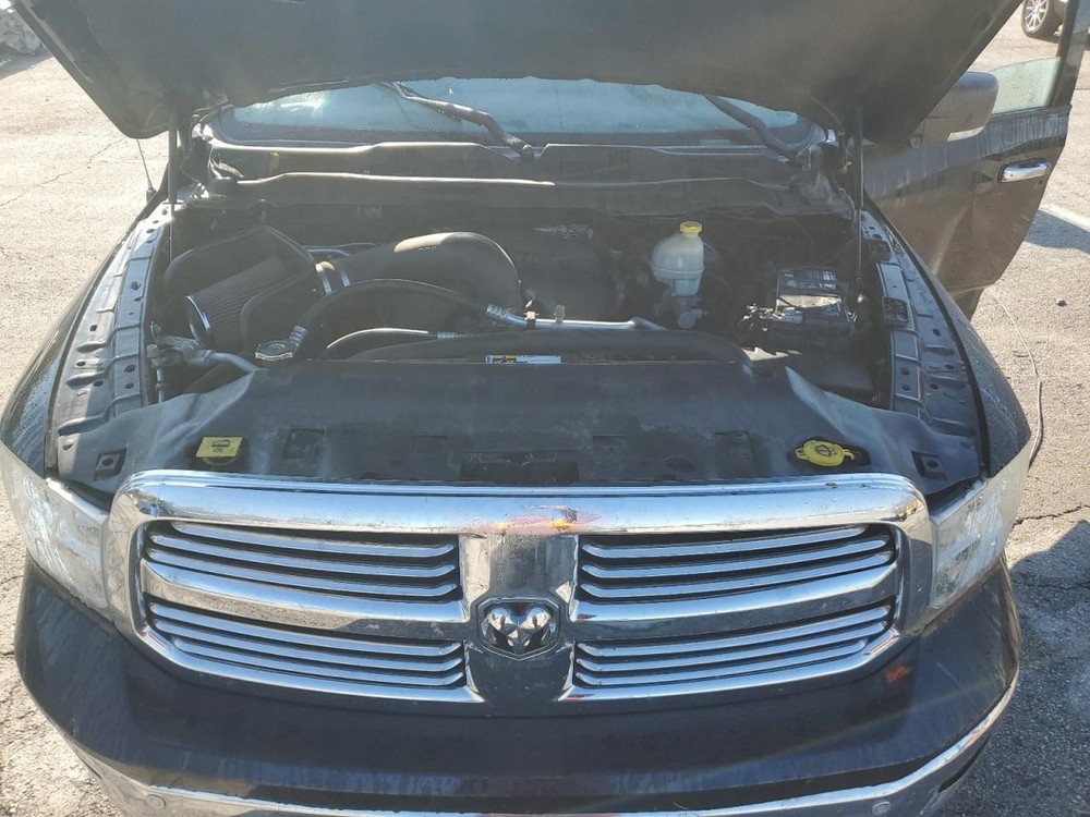 2016 Dodge ram 1500 Air Shutter