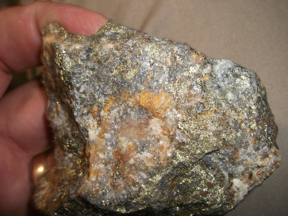 Gold, silver, copper, 239 grams samples ,ore high grade .