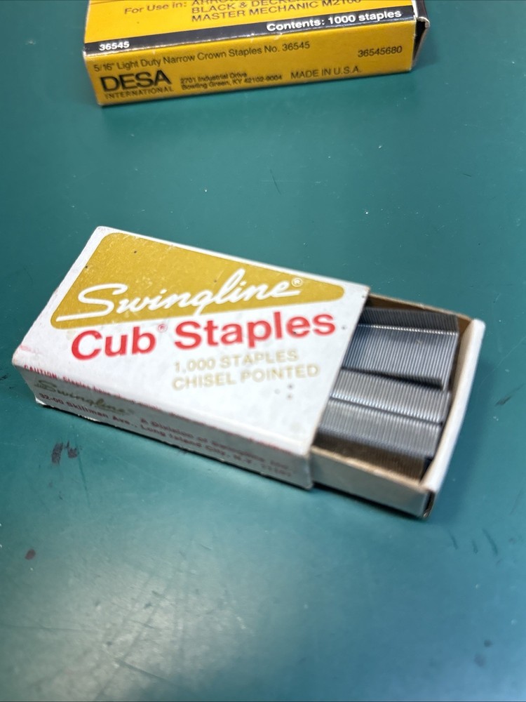 Various Brands VINTAGE STAPLES Different Sizes Open 6 Boxes