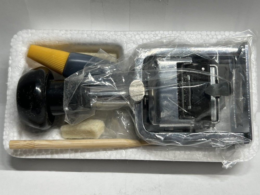 Great Wall Model 45 6 Digit Numbering Machine Self Inking Bates Style