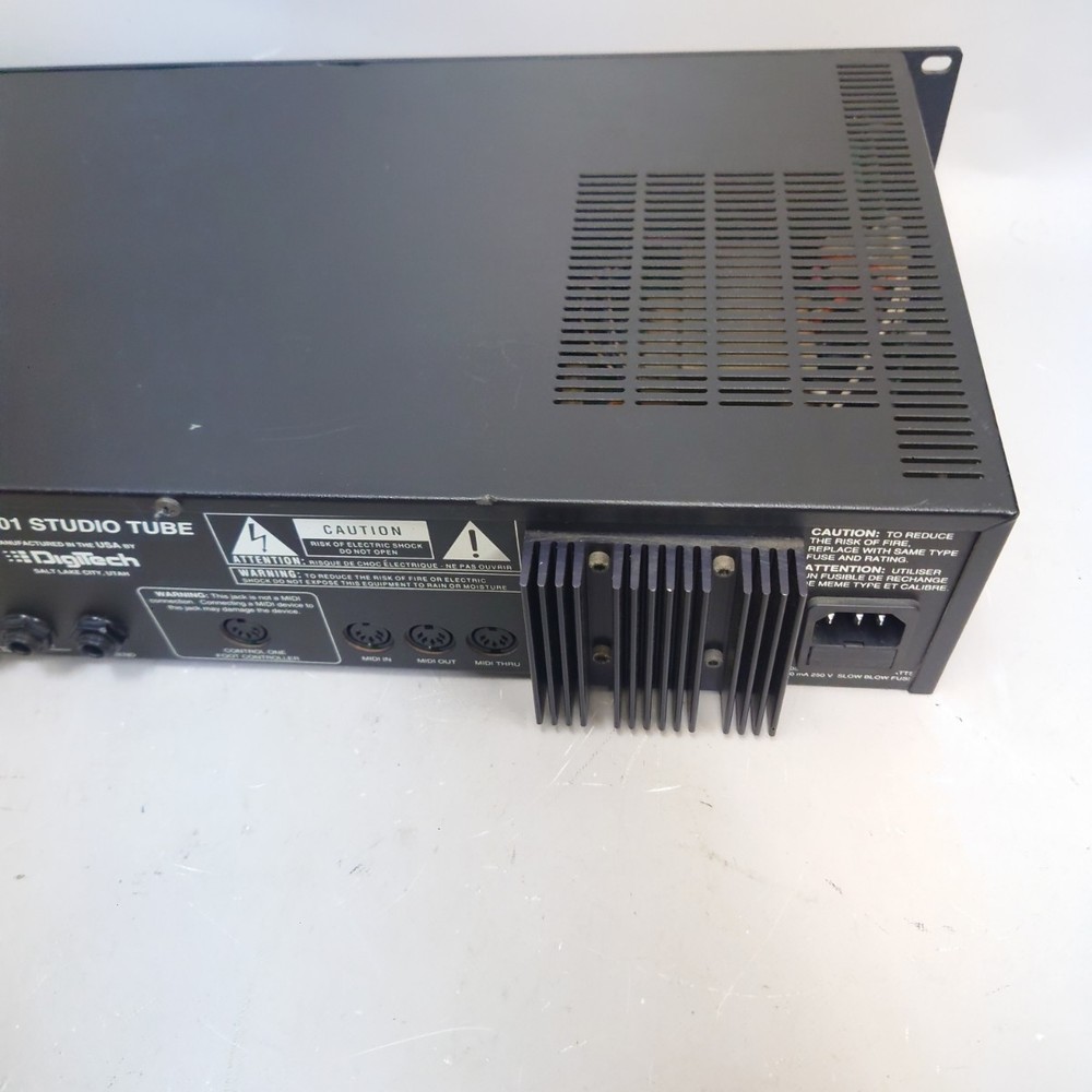 Digitech GSP2101 Artist Studio Tube Preamp Multi Effects Processor Rack