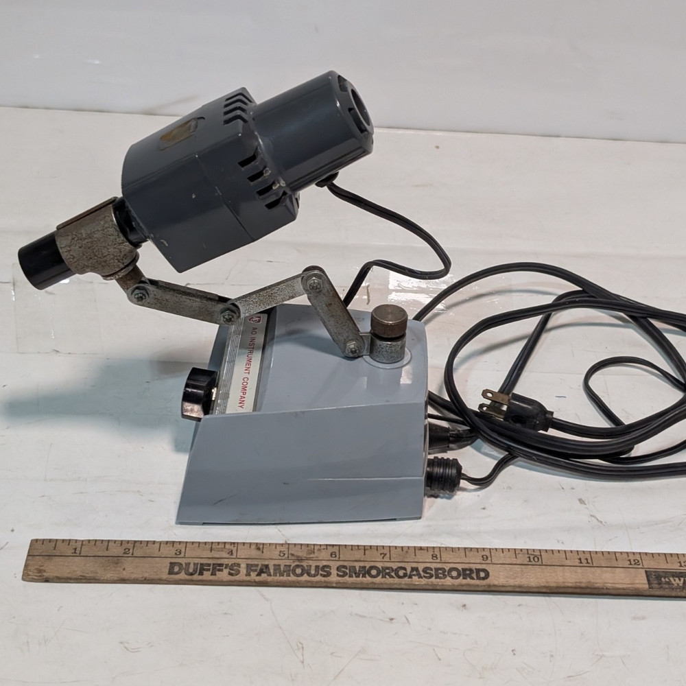 AO Instrument Co. 365 Starlite Microscope Illuminator w/ Variable Transformer