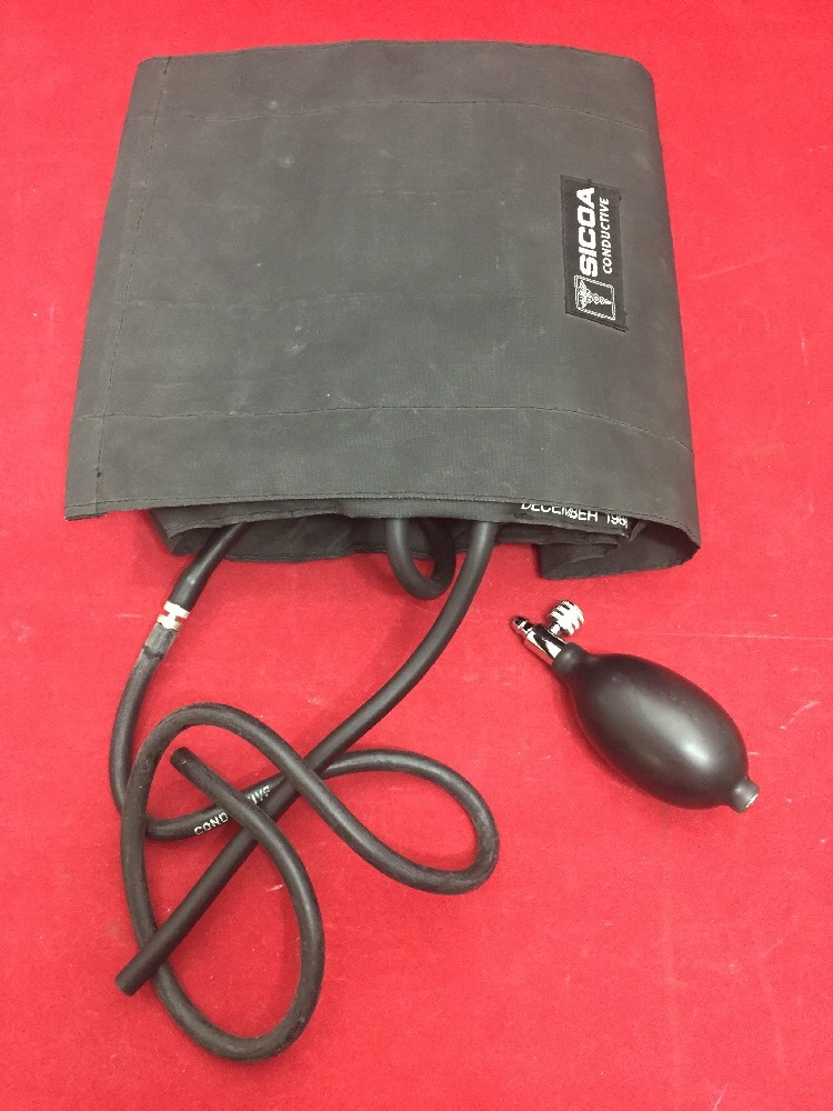 SICOA Sphygmomanometer BP Cuff Giant Black Good Condition