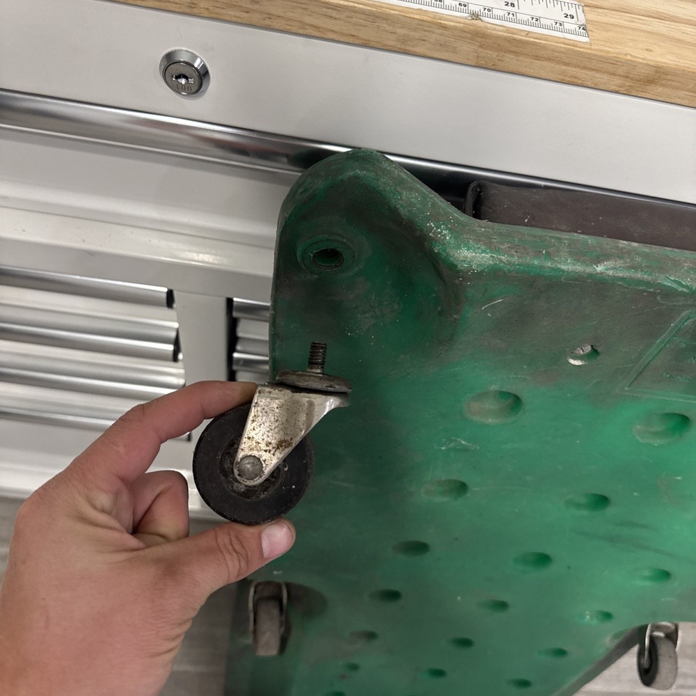 Matco Tools Creeper 35.75" Green Made In USA