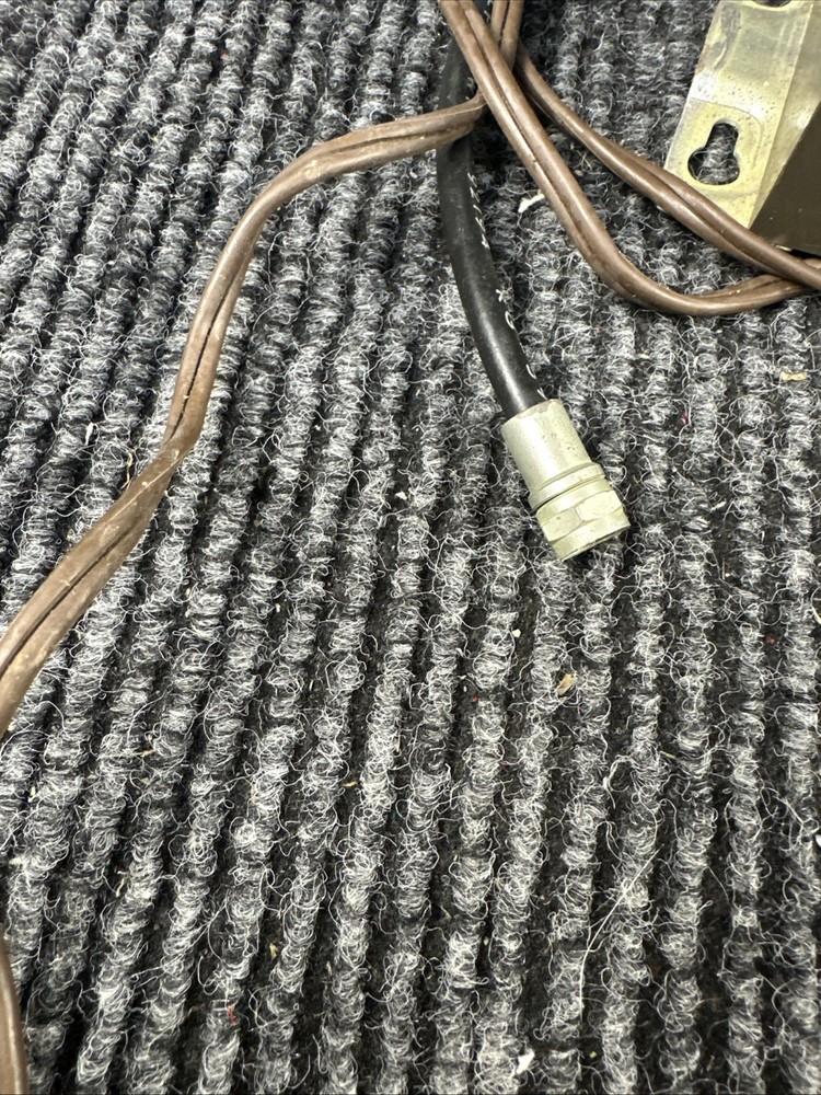 Channel Master 7036 VHF Solid State Distribution Amplifier