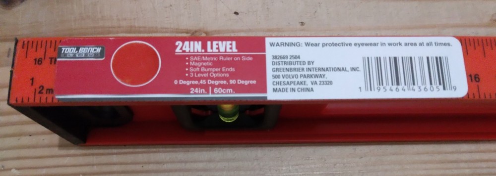 TOOL BENCH 24 inch Magnetic Box Level