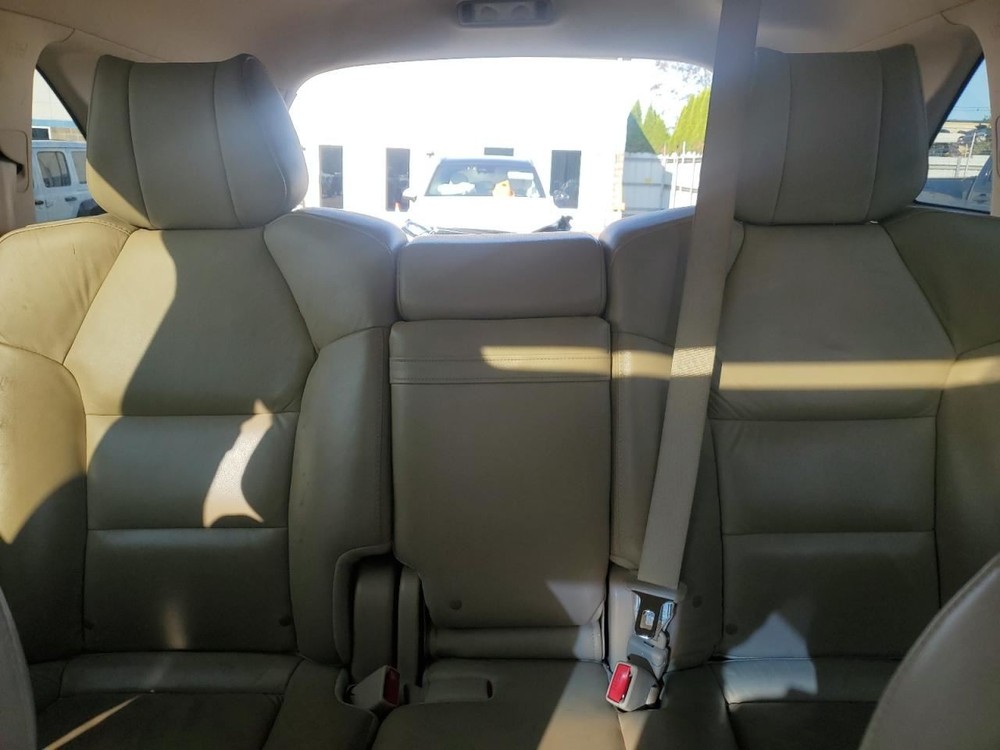 MDX 2010 High Mounted Stop Light 1410101