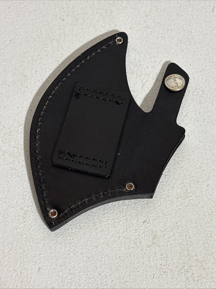 Hibben UC866 Pro-Thrower Axe Displayed Only Old Stock
