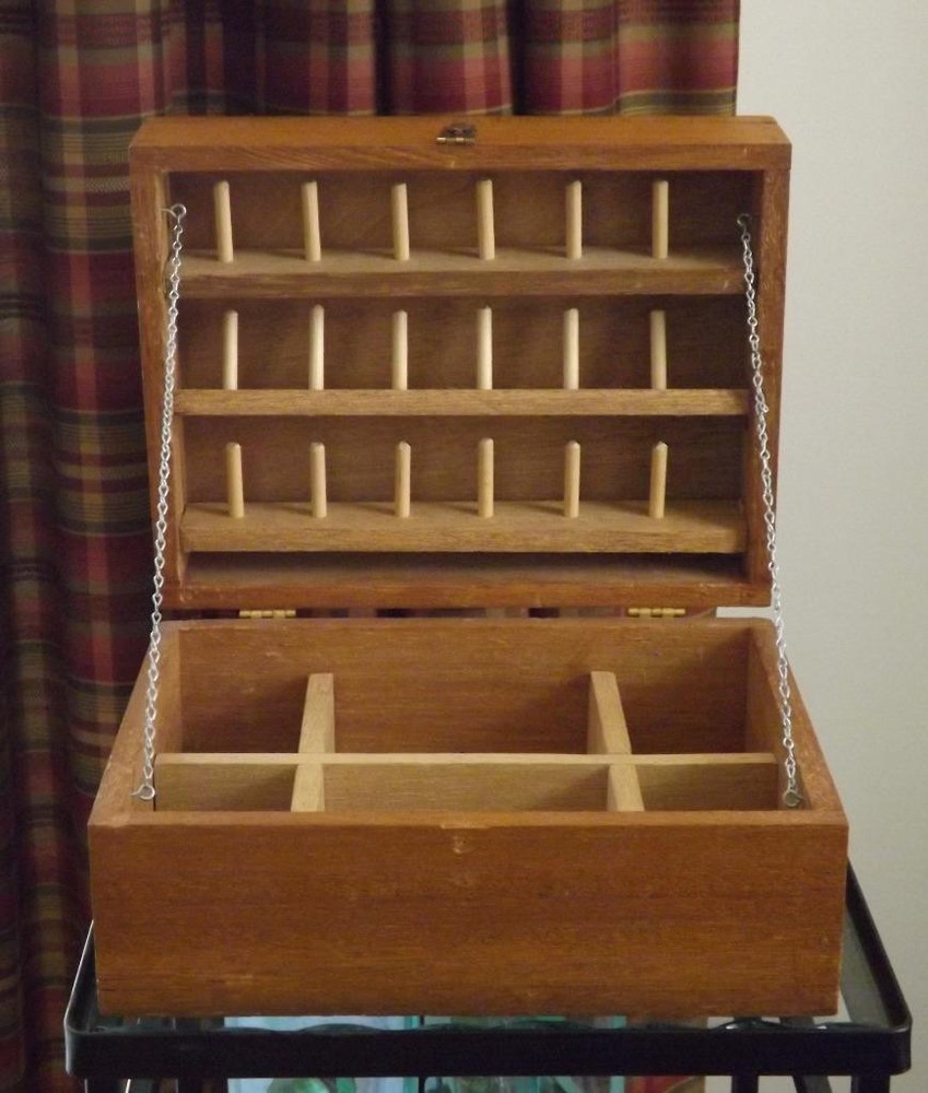 Wood Sewing Box 18 Thread Holders Tile Top EXC