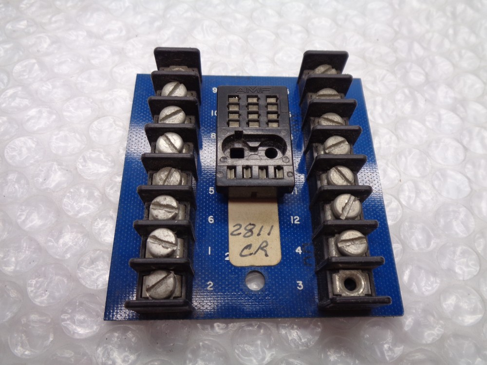 INDUSTRIAL SPARE 2811-CR RELAY BASE UNMP