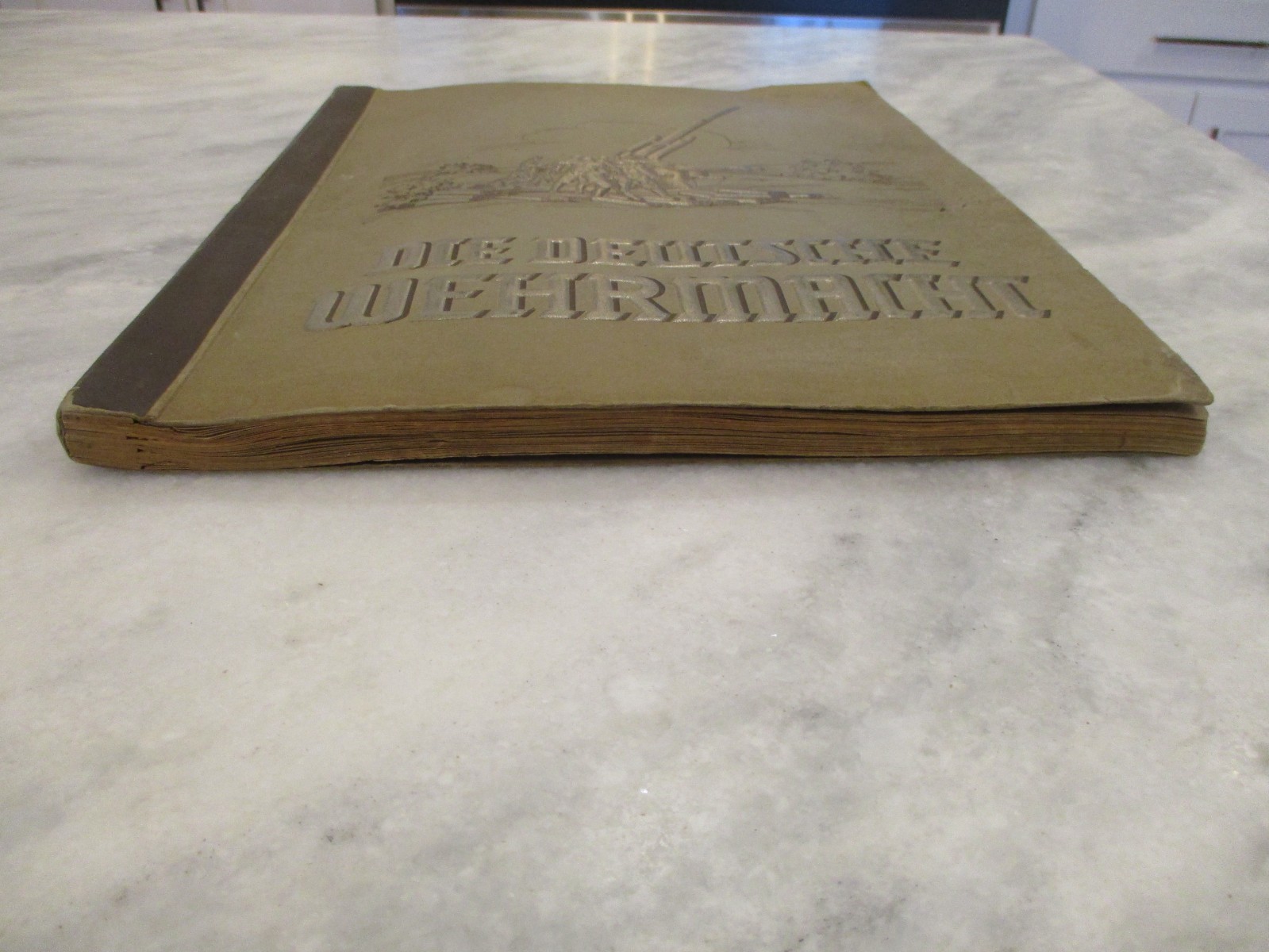 DIE DEUTLCHE WEHRMACHT - CIGARETTE CARDS PHOTO ALBUM - 1936 GERMAN - COMPLETE